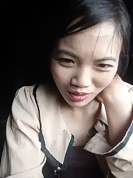 ngan-cute webcam