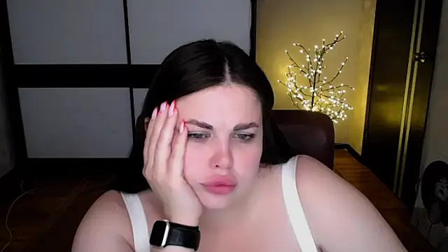 Emily_Mo webcam