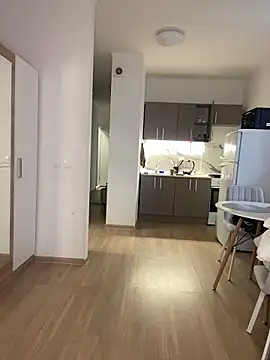 April_Purr webcam