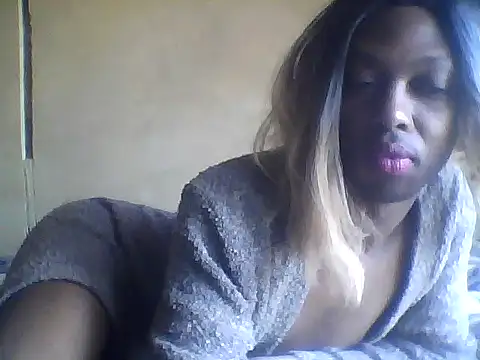 Blackhornybitc webcam