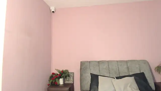 Samantha__Benet webcam