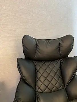 KimEvanss webcam