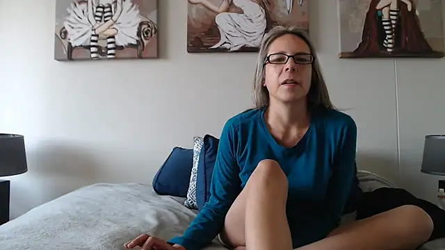 blondiesin50 webcam