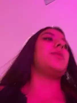 Megan_pink18 webcam
