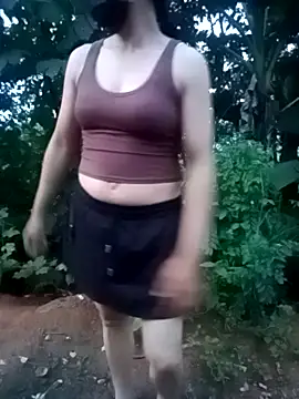 Bella-lynlyn webcam