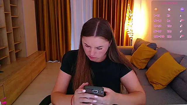 mia_bloomy webcam