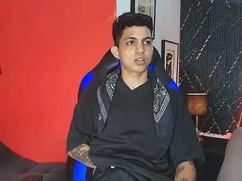cameron_lux77 Live Web Cam Show