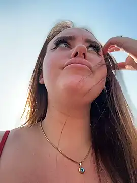 KiraSunshine webcam