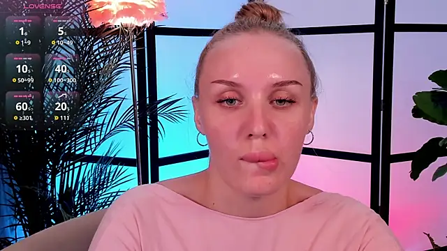 LianaFord webcam