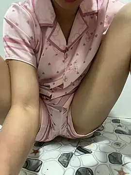 Linda-babyy webcam