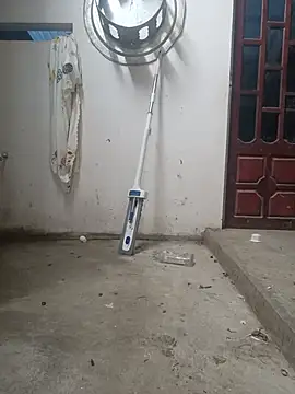 Linda-yiyi webcam