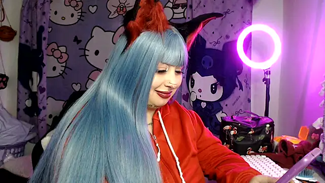 lussyevans24 - Lussyevans24's free webcam - UK Sex Cams