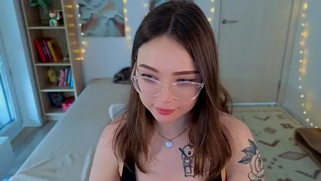MilenaSaint webcam