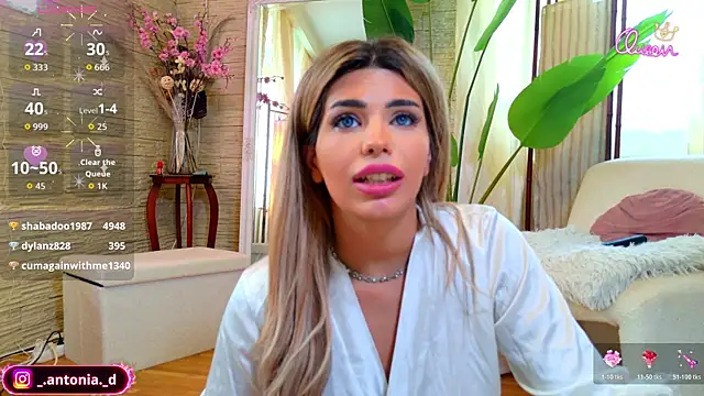 Bella_Posh webcam