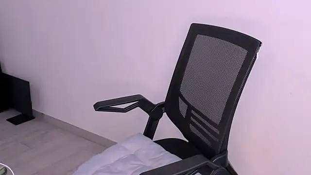 Elle_Pearl_ webcam