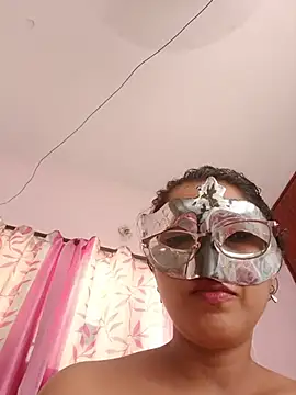 thanusi_2 webcam