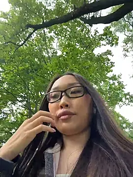 trytomakememoam webcam