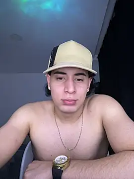 Maximuz1920 webcam