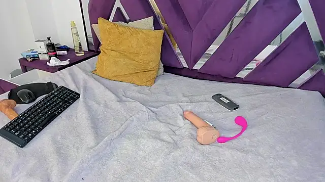 kiaraht webcam