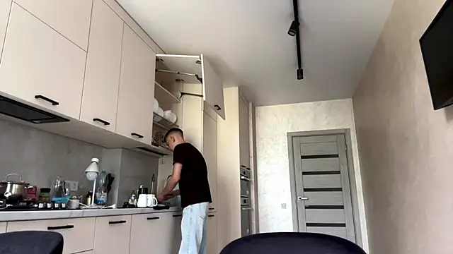 SoloFury Live Web Cam Show
