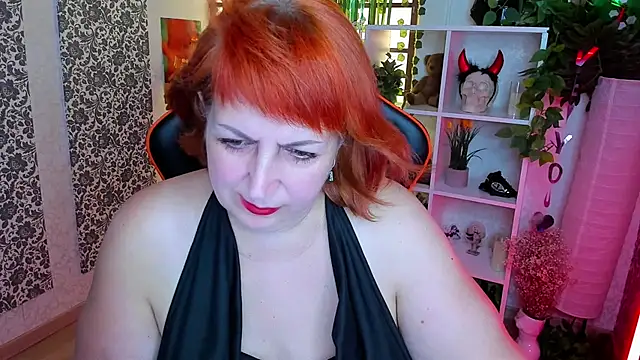 Joana_Woods webcam