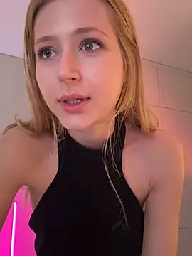 lunarase - LunaRase's free webcam - UK Sex Cams