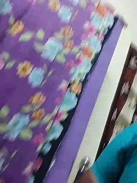yamini1431 Live Web Cam Show
