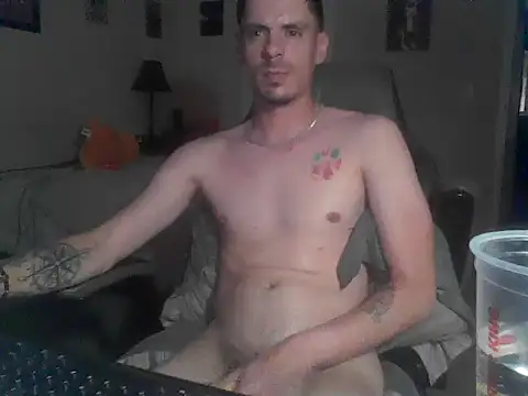 latinosatiro94 webcam