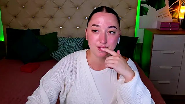 AVA_MAXIMUS webcam