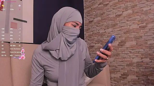 zaif_thal live cam on StripChat