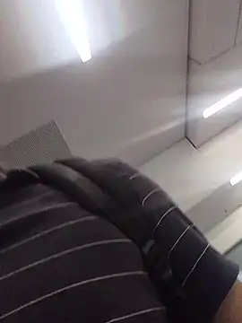 openlegsforyou webcam