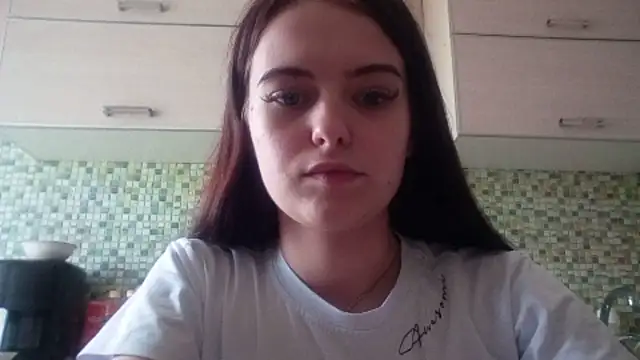 KikiAmino webcam