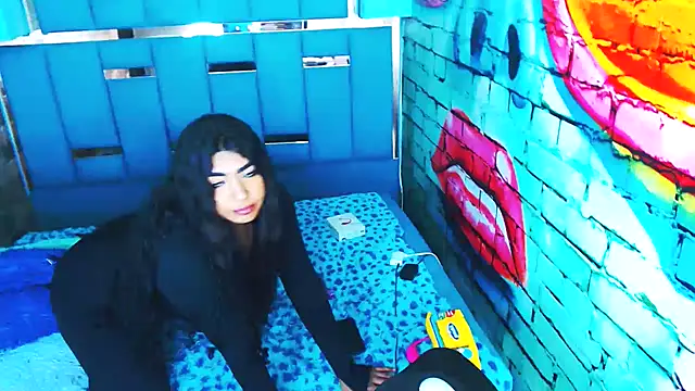 violet_bigcock774 webcam