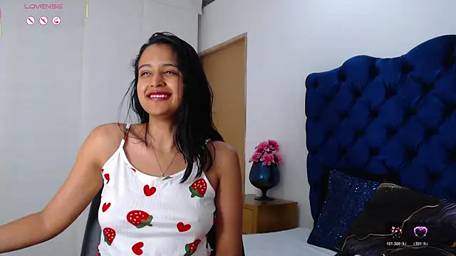 Lili666_ webcam
