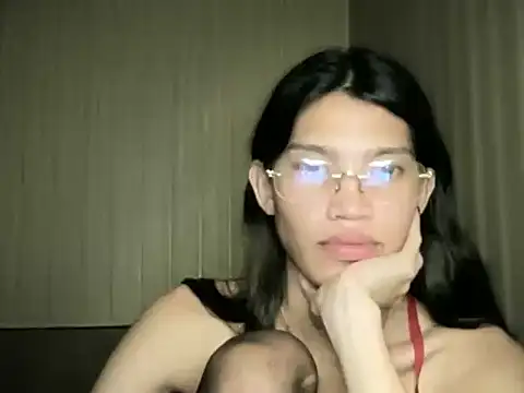 Yourgoddess_jayve webcam