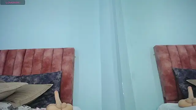 nana_levy webcam