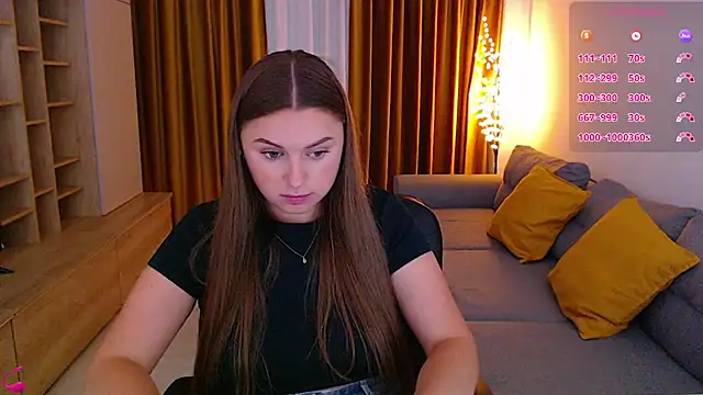 mia_bloomy webcam