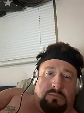 flirtyguy78 webcam
