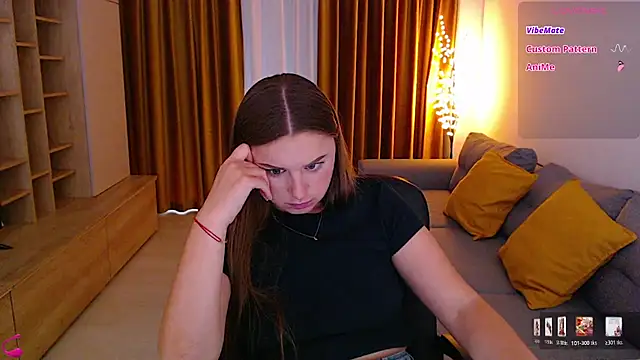mia_bloomy webcam