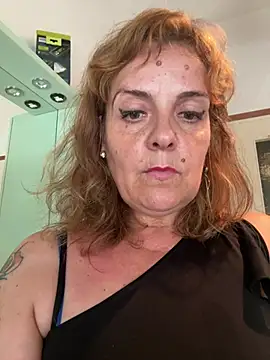 Sunbelxx live cam on StripChat