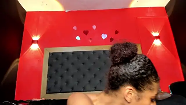 YayaHilton