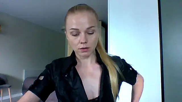 Tina5394 webcam