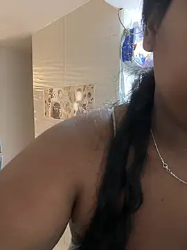paola091 webcam