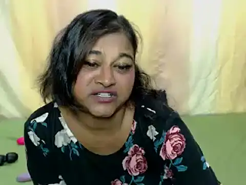 indian_glitter live cam on StripChat