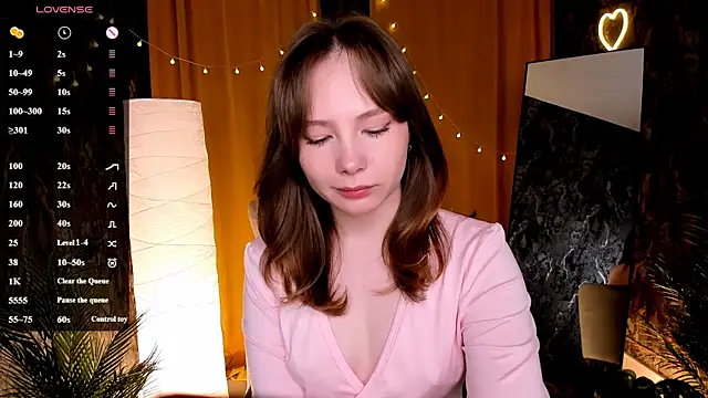 LanaBlu_ webcam