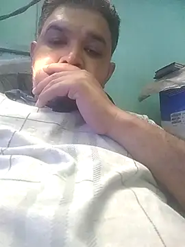 mastboyaa - Mastboyaa's free webcam - UK Sex Cams