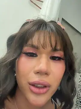 Mae_Kith_Loose Live Web Cam Show