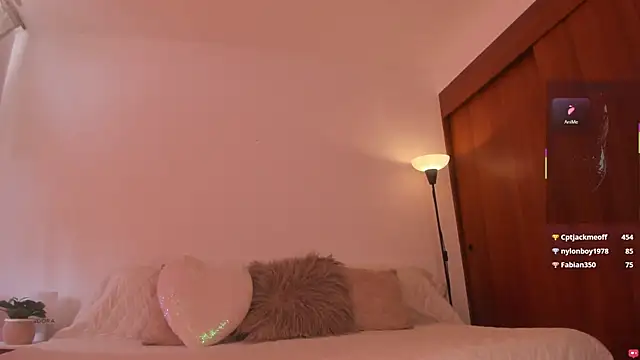 whitneyhot webcam