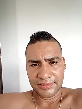 REYANIER webcam