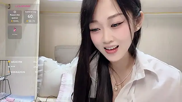 yueyue2003 Live Web Cam Show